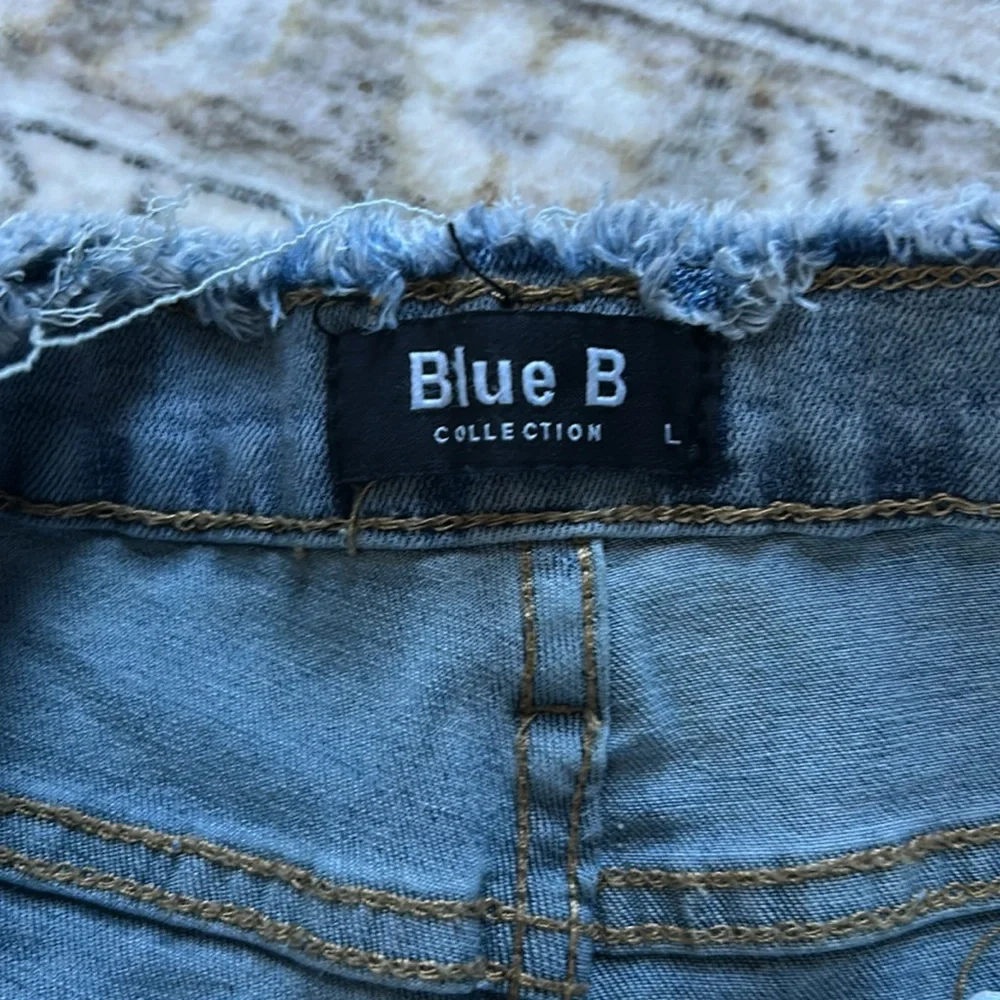 Blue B Collection bedazzled jeans - Picture 4 of 4